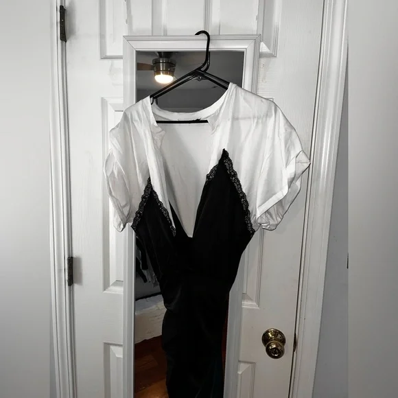 akira black and white dress IN THE WILD BLACK AND WHITE MIDI DRESS – AKIRA